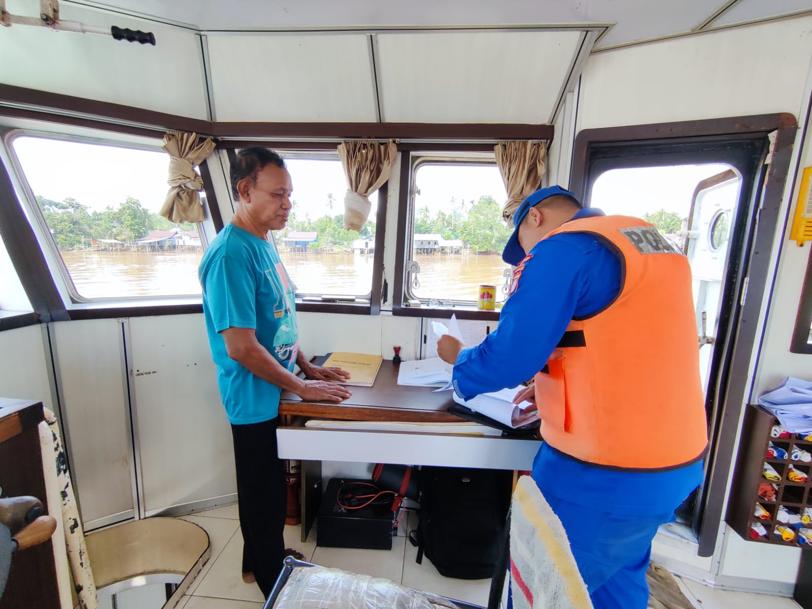 Pastikan Sitkamtibmas Sekitar Pulang Pisau Kondusif, Ditpolairud Masifkan Patroli Perairan