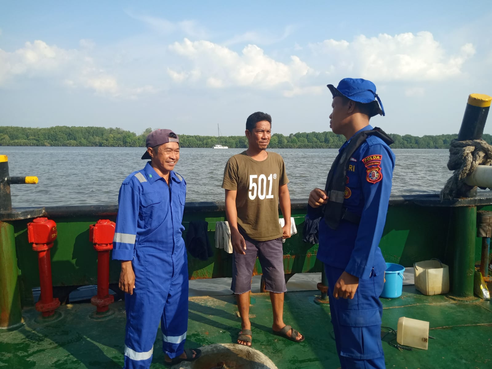 Ditpolairud Sosialisasikan Dampak Membuang Sampah Di Sungai Dan Laut