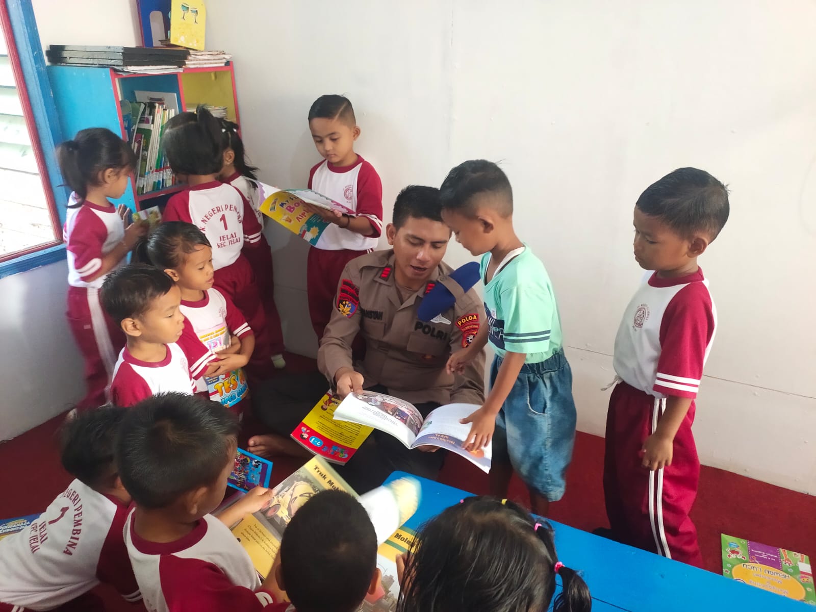Pondok Baca Mako Perwakilan Kuala Jelai Ditpolairud Mendapat Kunjungan Dari TK Pembina Jelai