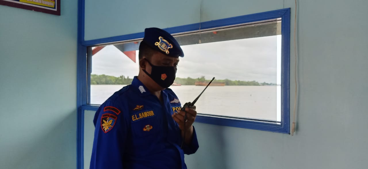 Efektif, Ditpolairud Berikan Imbauan Melalui Radio VHF-16