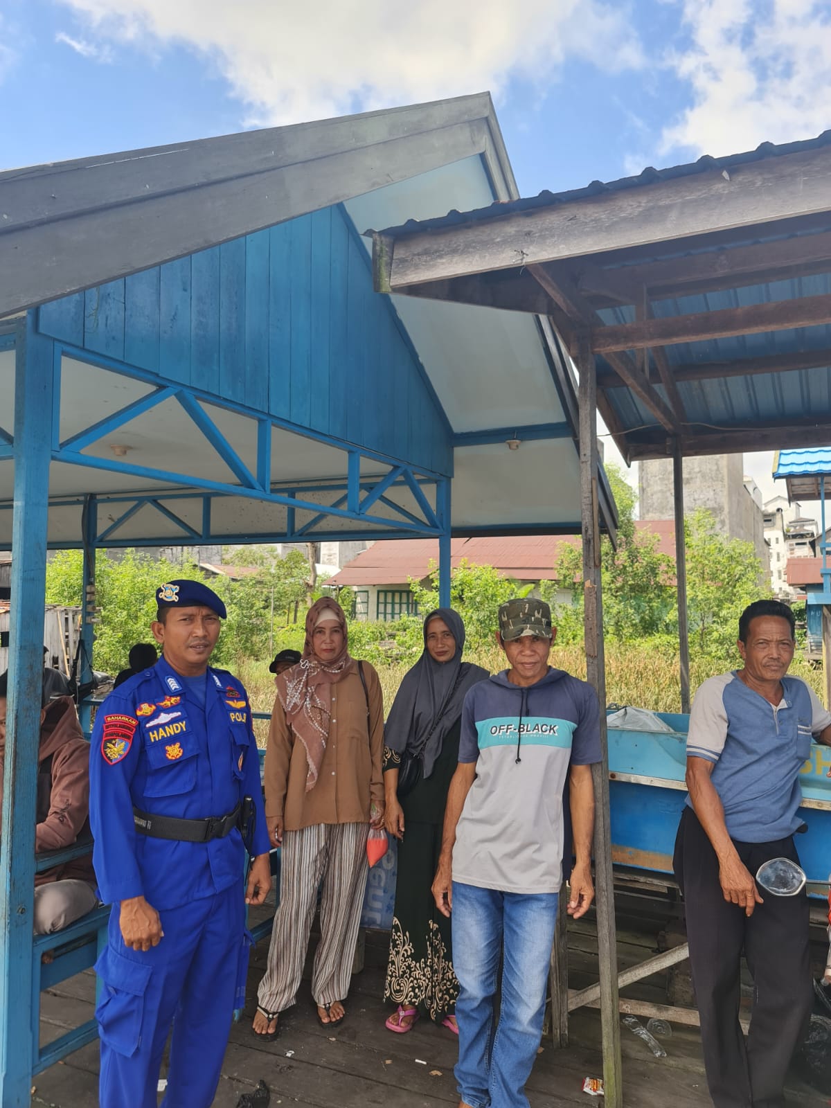 Menjalin Silaturahmi Dengan Masyarakat Samuda, Ditpolairud Rutin Laksanakan Sambang