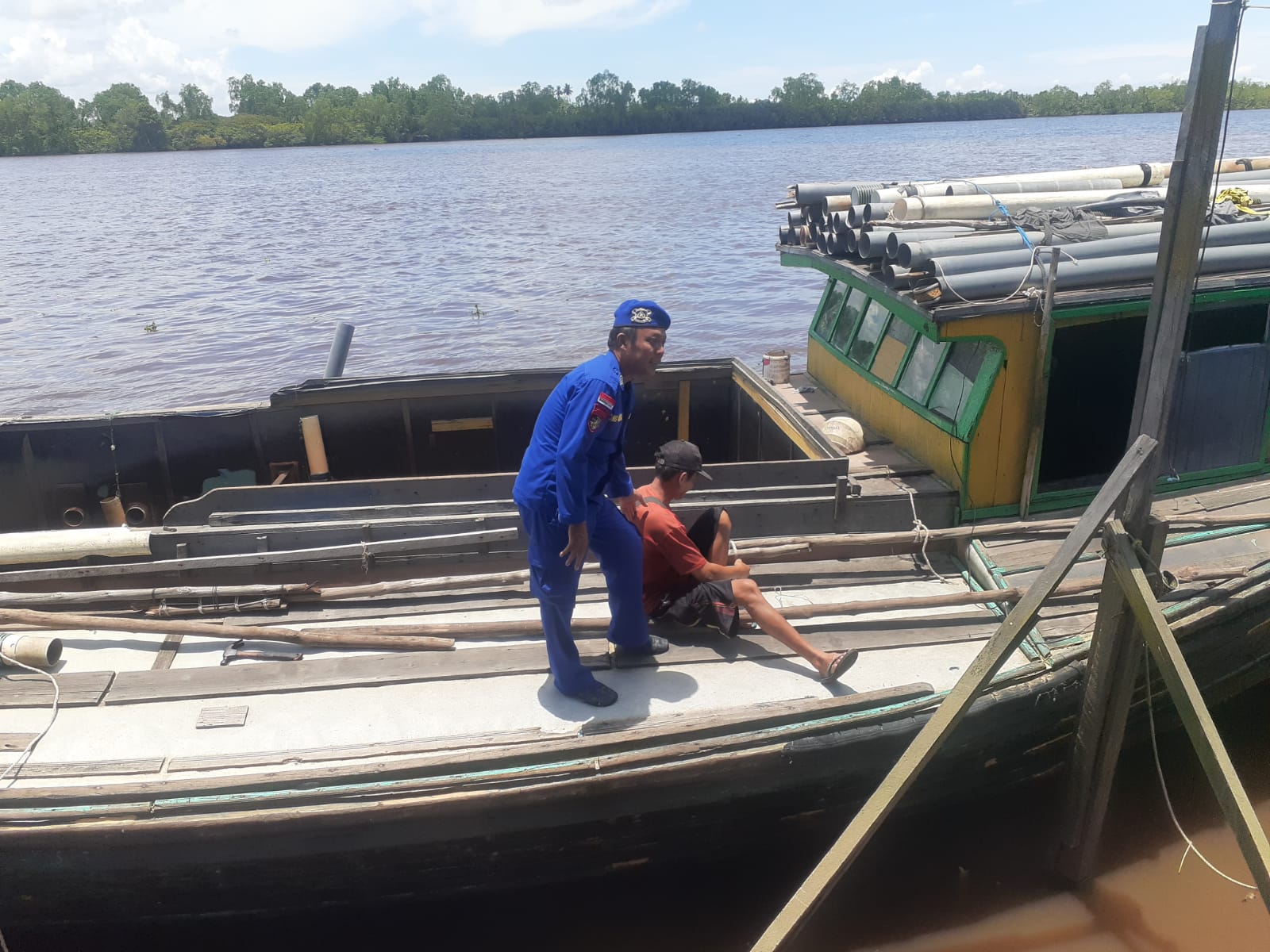 Jamin Keamanan dan Ketertiban Di Wilayah Perairan Seruyan, Ditpolairud Imbau Kapal Wajib Lengkap Dokumen