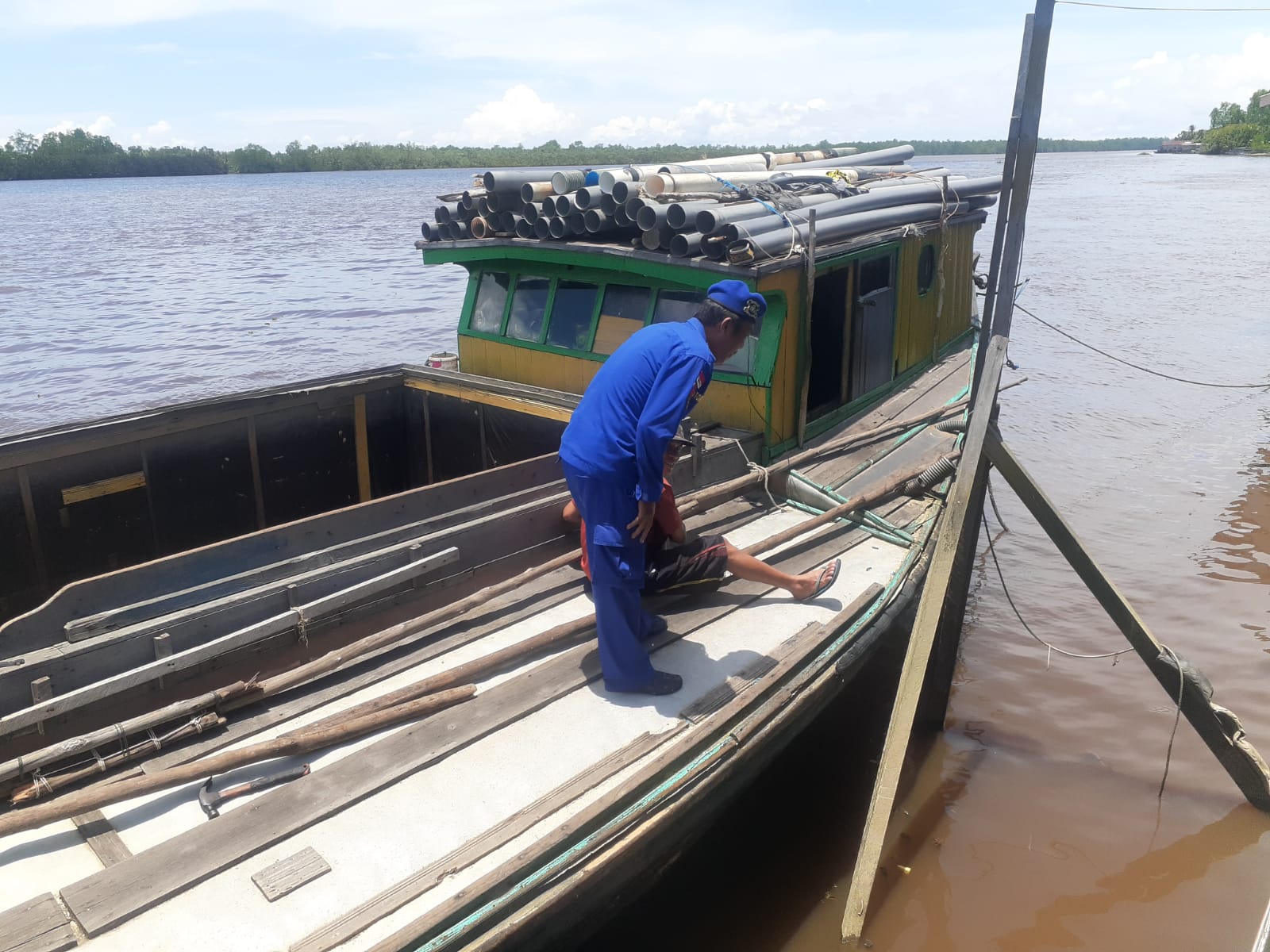 Jamin Keamanan dan Ketertiban Di Wilayah Perairan Seruyan, Ditpolairud Imbau Kapal Wajib Lengkap Dokumen