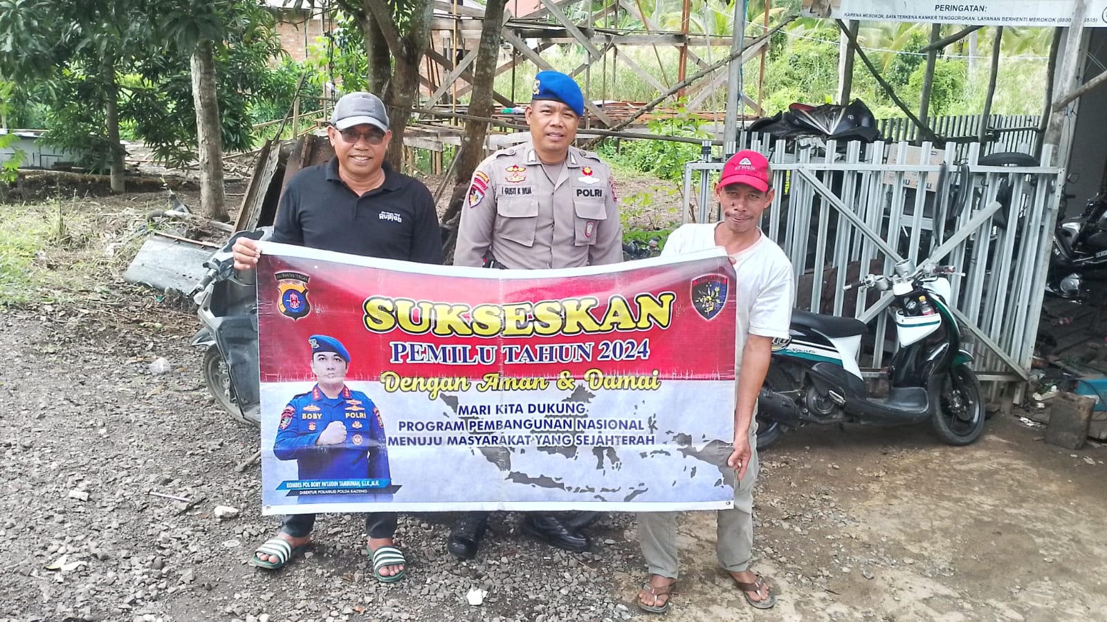 Jelang Pemilu 2024, Personel Ditpolairud Sambangi Warga Desa Bahaur Berikan Imbauan Hindari Berita Hoax
