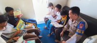 Kapal Polisi KP XVIII - 2002 Ditpolairud Tawarkan Suasana Yang Asyik Untuk Anak Belajar